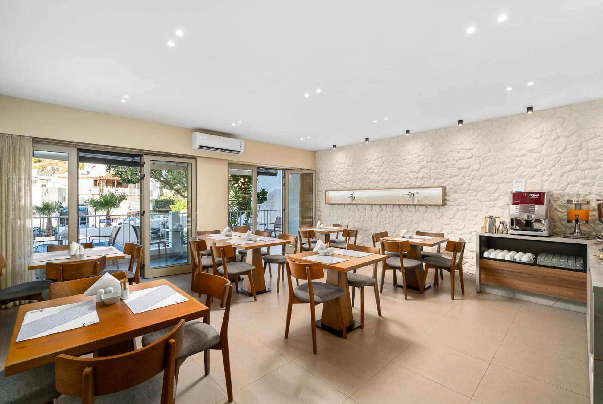 Glaros Hotel Apartment Agia Galini Esterno foto
