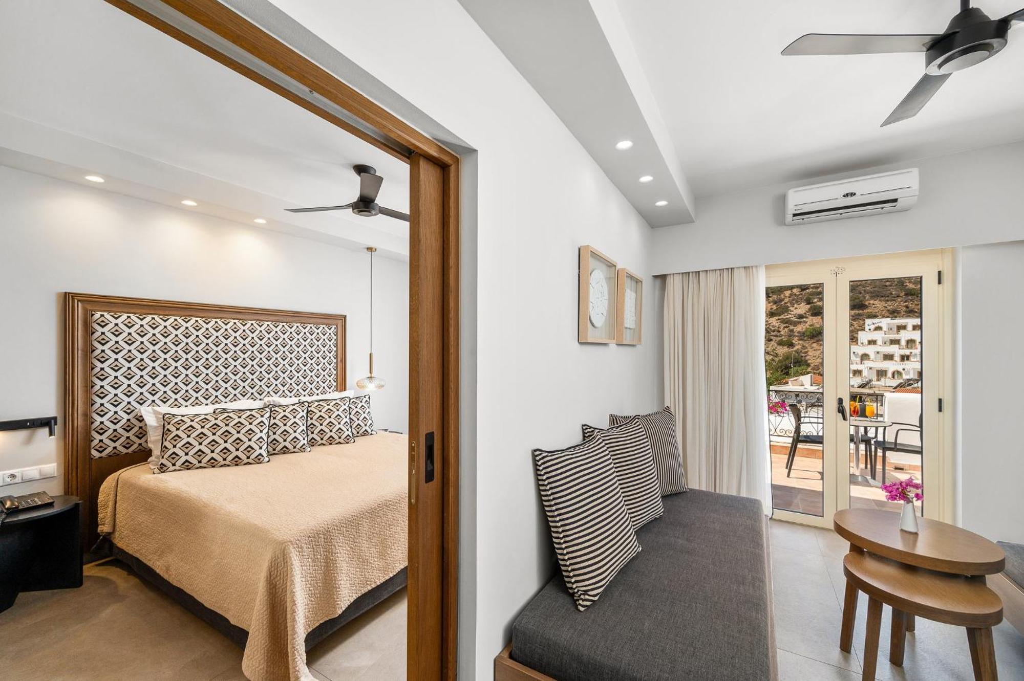 Glaros Hotel Apartment Agia Galini Esterno foto