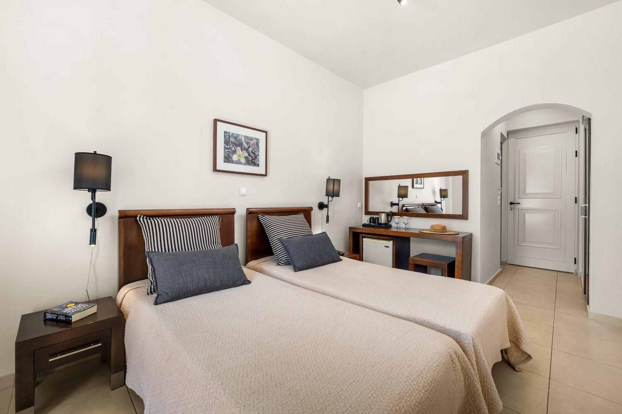 Glaros Hotel Apartment Agia Galini Esterno foto